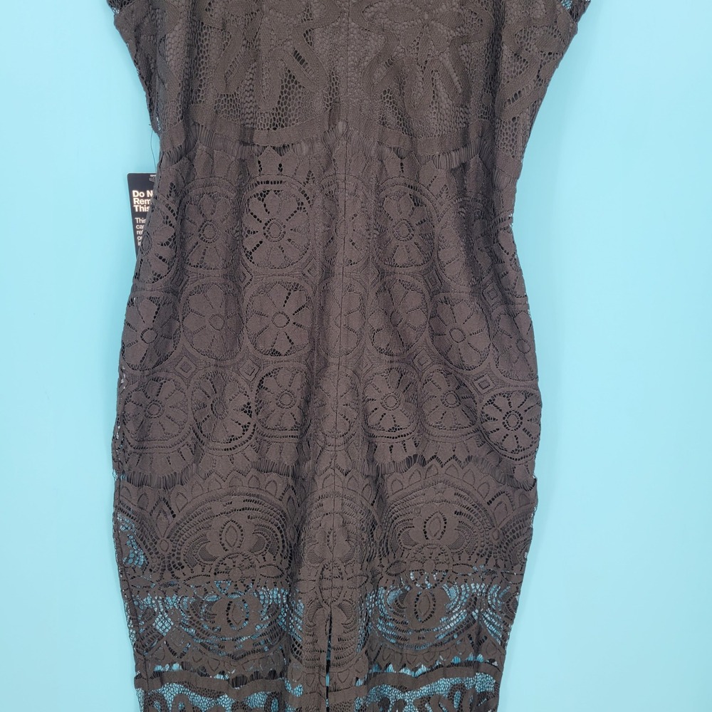 NWT Express Black Lace Maxi Dress Womens Medium Crochet Gothic feminine fitted - Picture 3 of 9